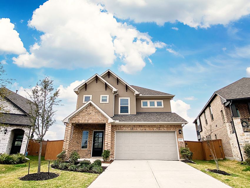 TBD Management LLC Apartments, 11750 Katy Freeway, Suite 1400, Houston